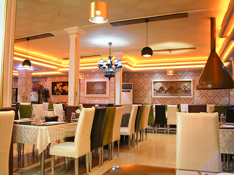 رستوران اقبالی در قزوین